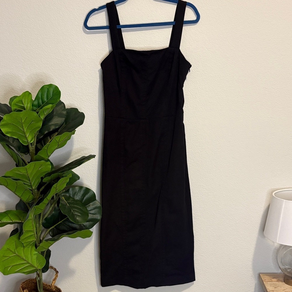 Banana Republic Elegant structured Black Midi Dress 6Tall
